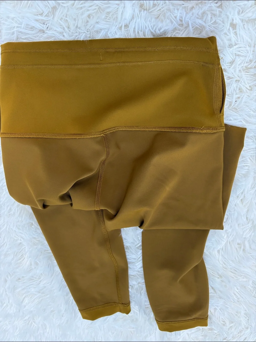 Lululemon leggings size 4